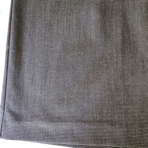 Briggs New York slender fit pencil skirt size 10 gray tweed tummy control NWT - Picture 3 of 9